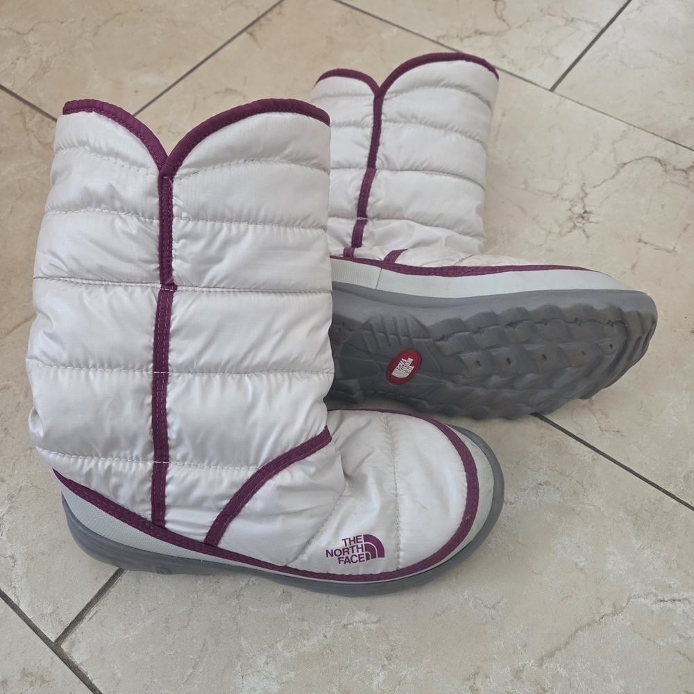 The North Face Kids White and Purple Snow Boots